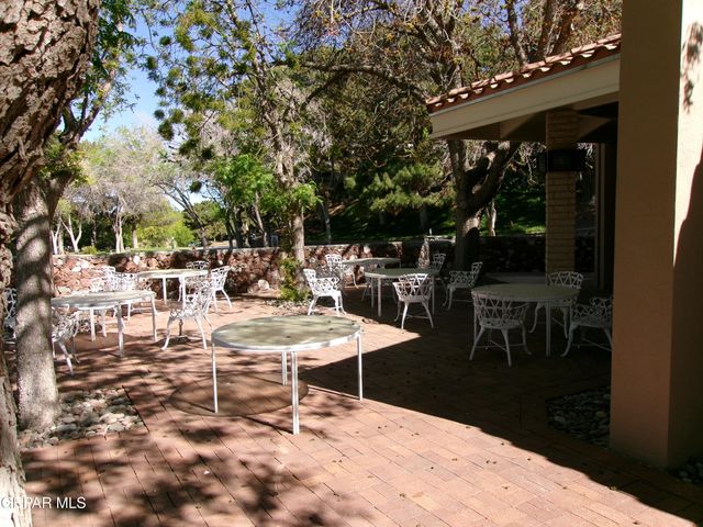 5852 MIRA SERENA Drive, El Paso, TX 79912