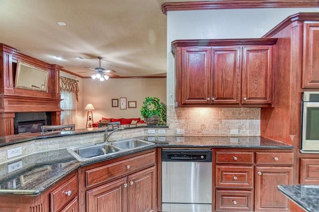 3013 Ladybank Lane, Norman, OK 73072