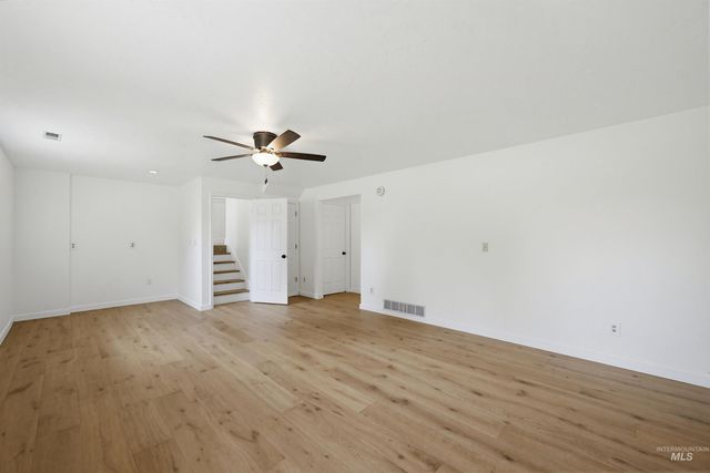 11800 W Reutzel Dr, Boise, ID 83709