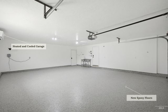 11800 W Reutzel Dr, Boise, ID 83709
