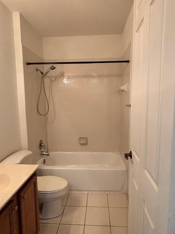 767 MILLBRAE Court 2, West Palm Beach, FL 33401