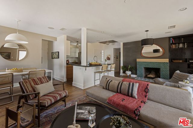 4210 Palmero Drive, Los Angeles, CA 90065