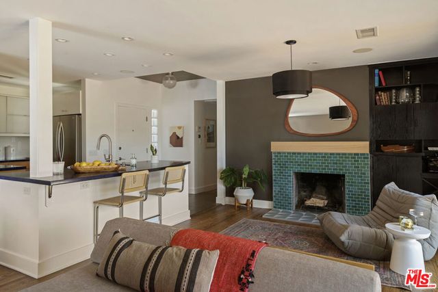 4210 Palmero Drive, Los Angeles, CA 90065