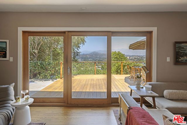 4210 Palmero Drive, Los Angeles, CA 90065