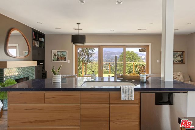 4210 Palmero Drive, Los Angeles, CA 90065
