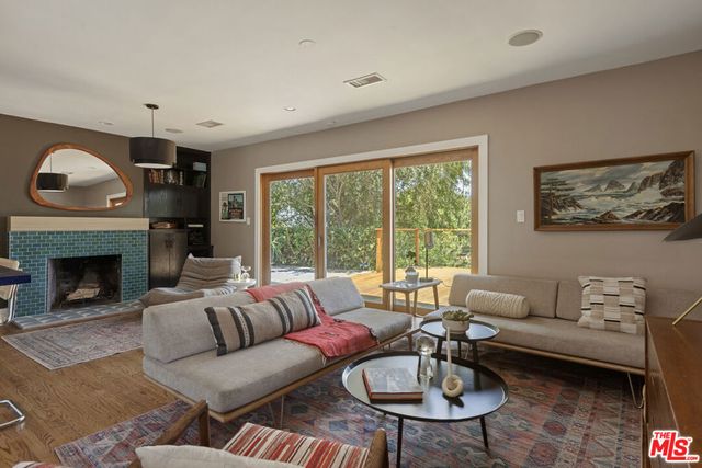 4210 Palmero Drive, Los Angeles, CA 90065