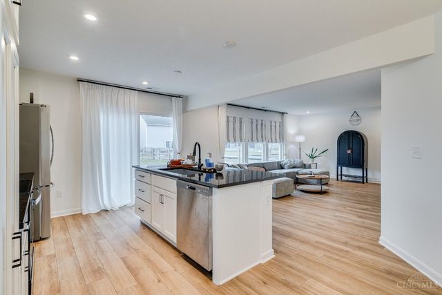 3405 Dewdrop Way, Batavia, OH 45103