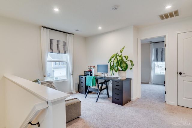 3405 Dewdrop Way, Batavia, OH 45103