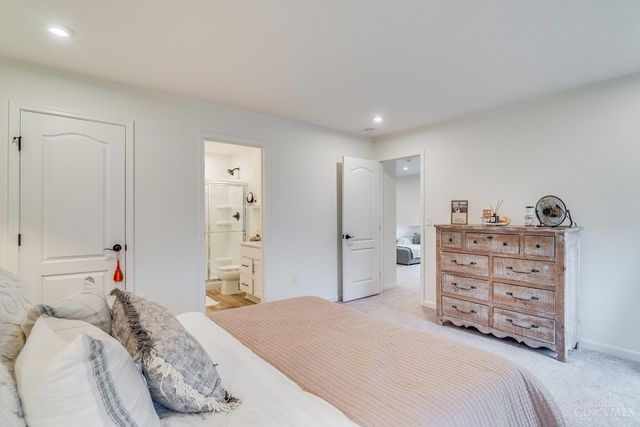 3405 Dewdrop Way, Batavia, OH 45103