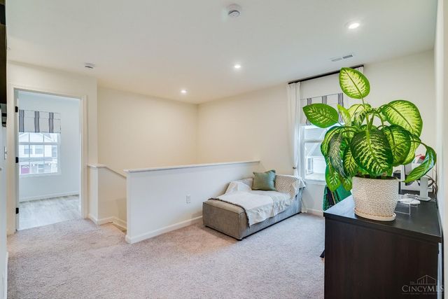 3405 Dewdrop Way, Batavia, OH 45103