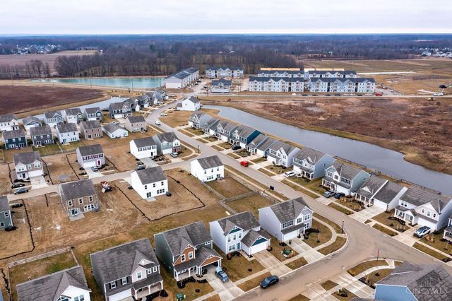 3405 Dewdrop Way, Batavia, OH 45103