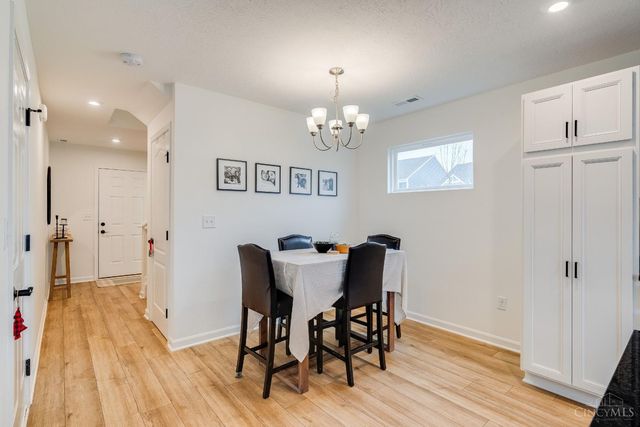 3405 Dewdrop Way, Batavia, OH 45103