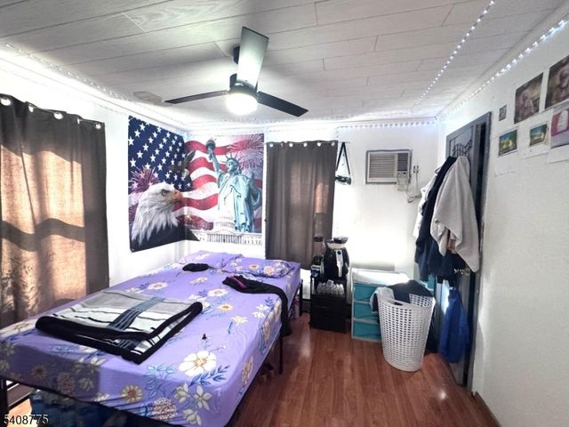 28 Silzer Ave, Woodbridge Twp., NJ 08830