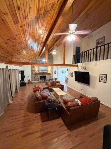 153 Driftwood Drive, Eutawville, SC 29048