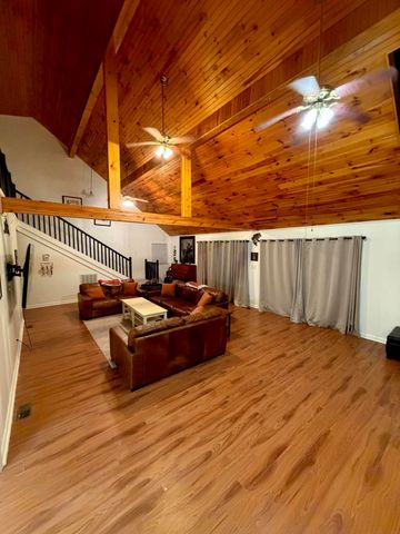 153 Driftwood Drive, Eutawville, SC 29048