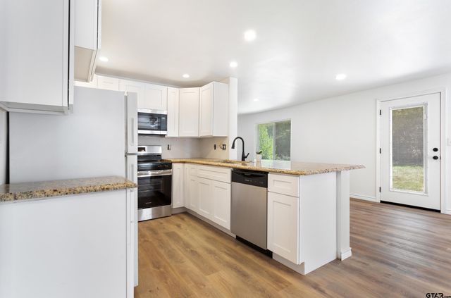 500 W Vance, Tyler, TX 75702