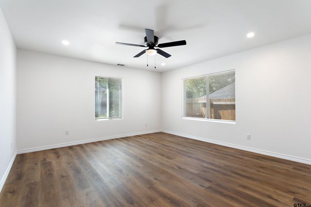 500 W Vance, Tyler, TX 75702