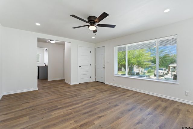 500 W Vance, Tyler, TX 75702