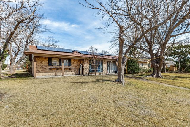 3429 Eastbrook Drive, Mesquite, TX 75150