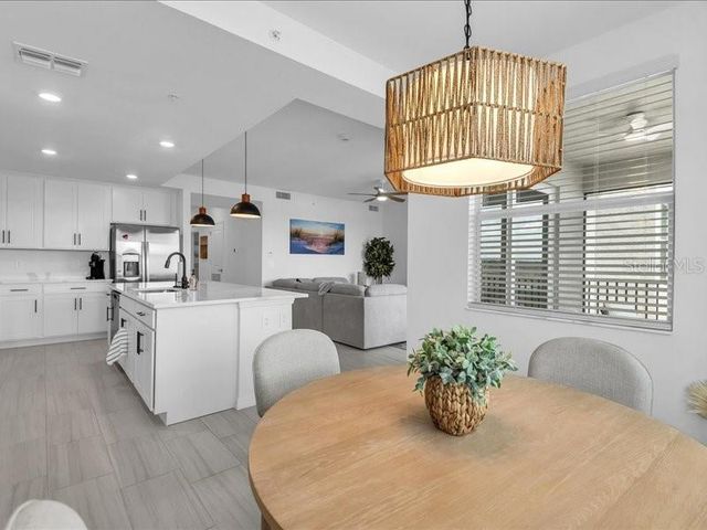 19116 SCALLOP LOOP 303, Lakewood Ranch, FL 34211