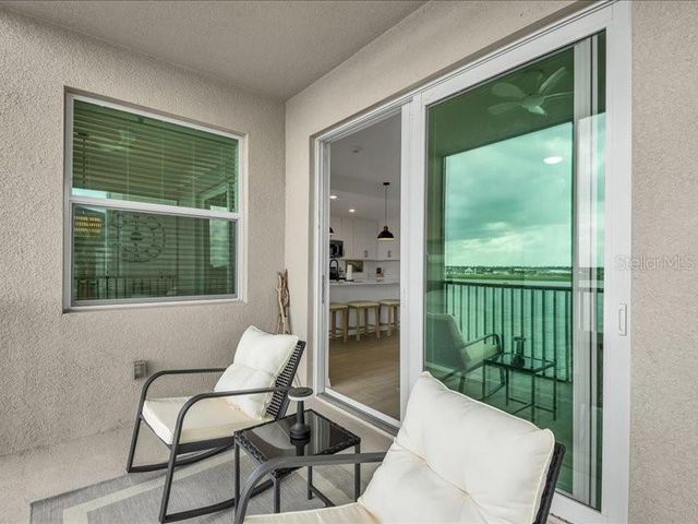 19116 SCALLOP LOOP 303, Lakewood Ranch, FL 34211