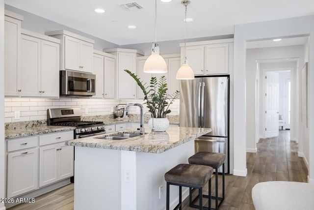 4777 S FULTON RANCH Boulevard 2033, Chandler, AZ 85248