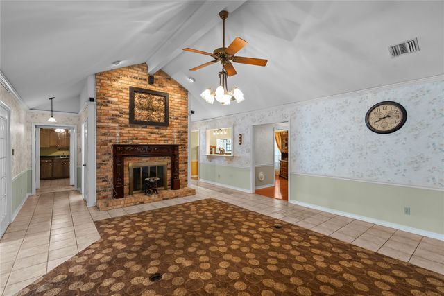 9803 Chase Island Drive, Shreveport, LA 71118