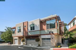 1247 Walker Avenue 2, Walnut Creek, CA 94596