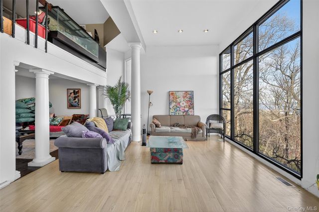 288 S Boulevard, Nyack, NY 10960