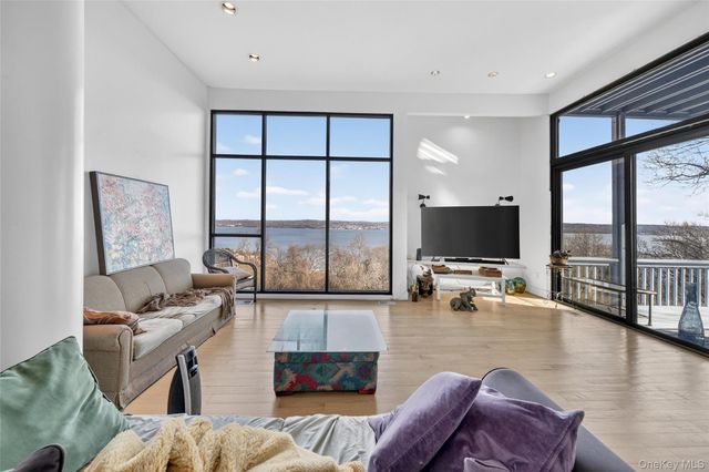 288 S Boulevard, Nyack, NY 10960