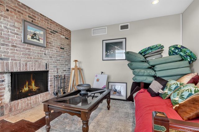 288 S Boulevard, Nyack, NY 10960