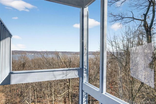 288 S Boulevard, Nyack, NY 10960