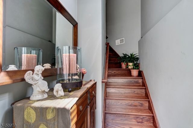 312 Wilshire Dr, Nutley Twp., NJ 07110