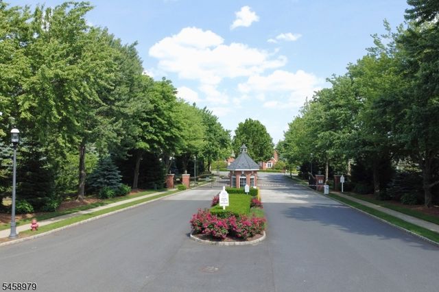 312 Wilshire Dr, Nutley Twp., NJ 07110