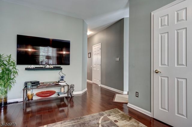 312 Wilshire Dr, Nutley Twp., NJ 07110