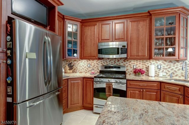 312 Wilshire Dr, Nutley Twp., NJ 07110