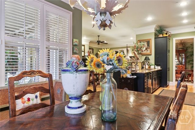 44 Chaucer Street, Savannah, GA 31410