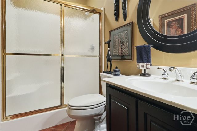 44 Chaucer Street, Savannah, GA 31410