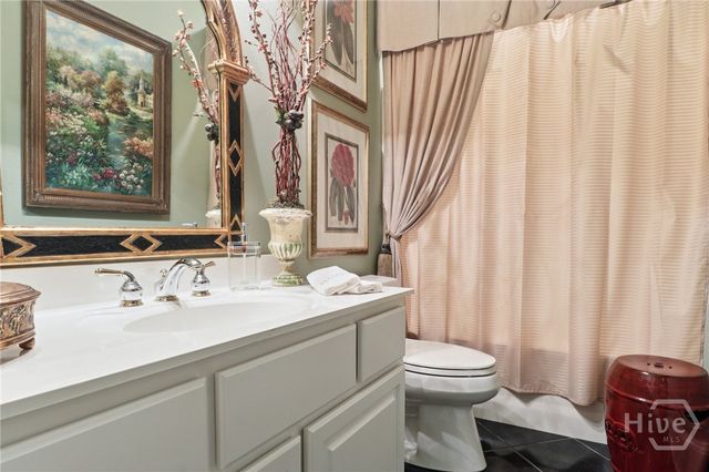 44 Chaucer Street, Savannah, GA 31410