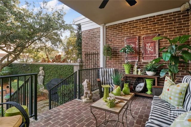 44 Chaucer Street, Savannah, GA 31410