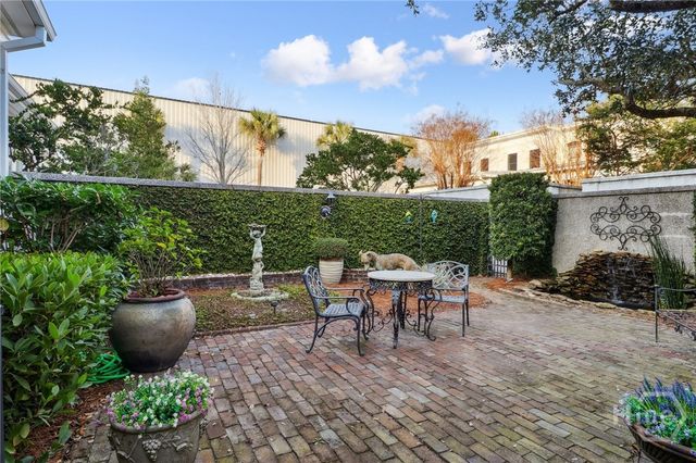 44 Chaucer Street, Savannah, GA 31410