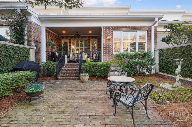 44 Chaucer Street, Savannah, GA 31410