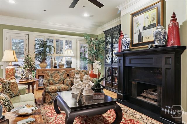 44 Chaucer Street, Savannah, GA 31410