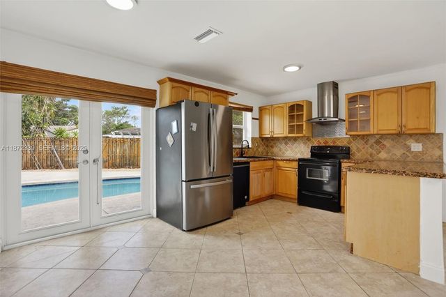 2681 NW 63rd Avenue, Margate, FL 33063
