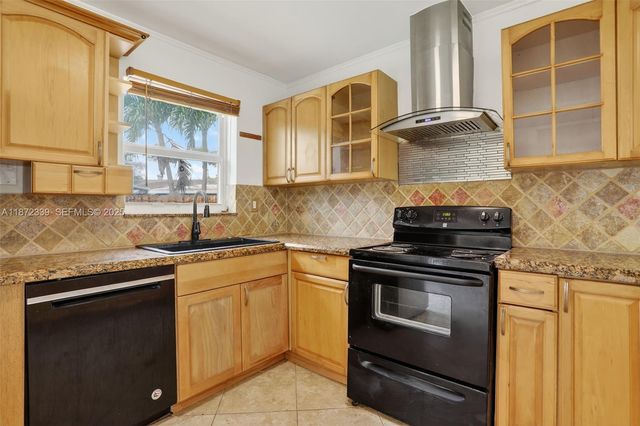 2681 NW 63rd Avenue, Margate, FL 33063