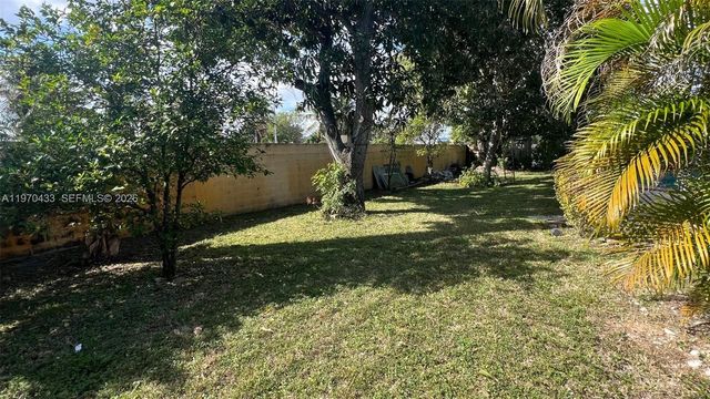 1980 NE 185th Ter, North Miami Beach, FL 33179