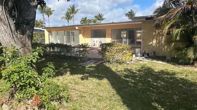 1980 NE 185th Ter, North Miami Beach, FL 33179