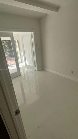 1980 NE 185th Ter, North Miami Beach, FL 33179