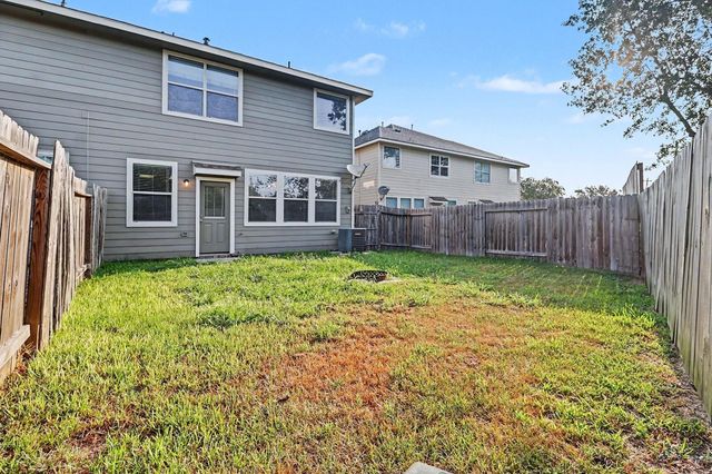6304 Stoney Creek Drive, Pasadena, TX 77503