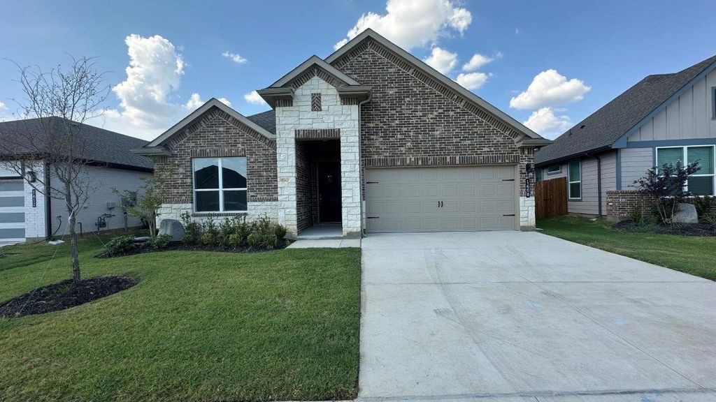 1608 SWALLOW Street, Denton, TX 76205